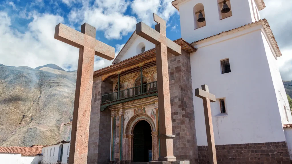 EL VALLE SUR DEL CUSCO – TIPÓN, PIKILLACTA Y ANDAHUAYLILLAS