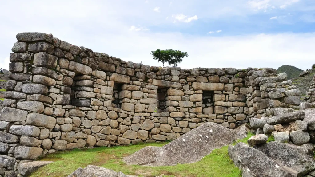 SALKANTAY TREK TO MACHU PICCHU – 5 DAYS / 4 NIGHTS